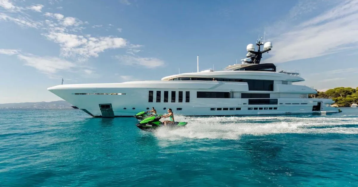 12 Best Yachts For Rent in Cebu Boats Rental Mactan The Luxe Guide