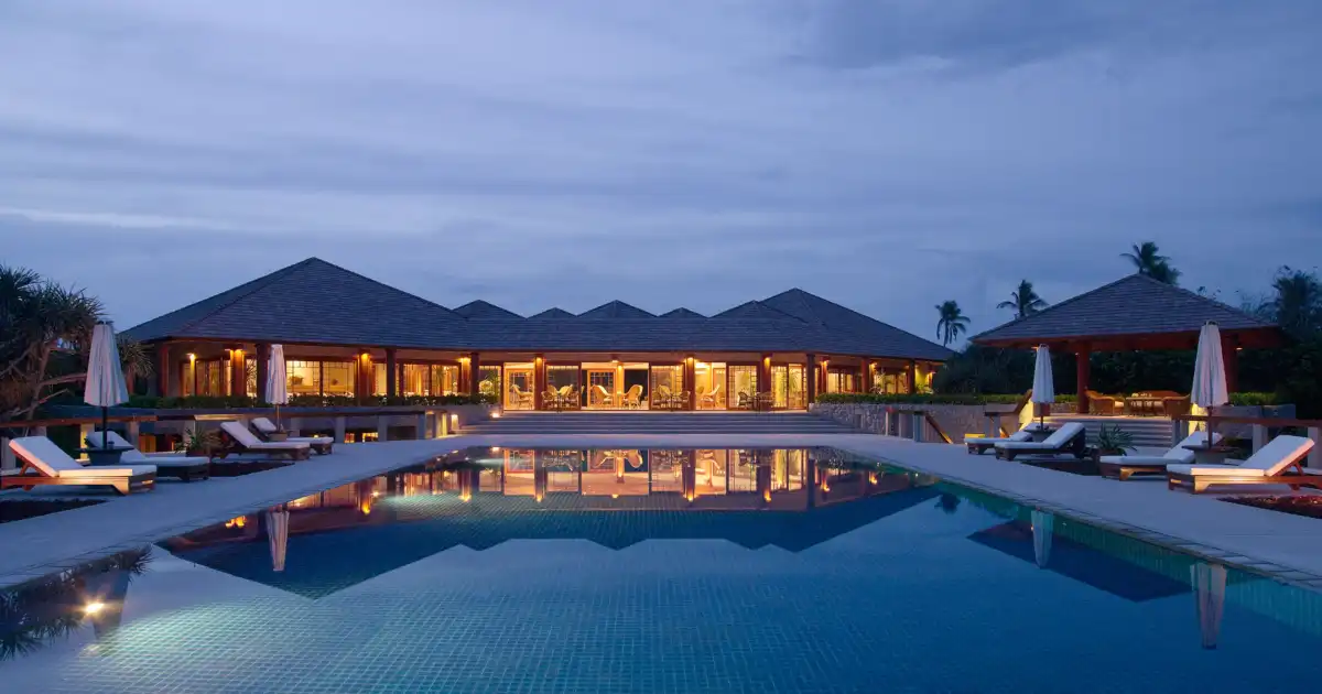 Amanpulo Resort Philippines luxury resort