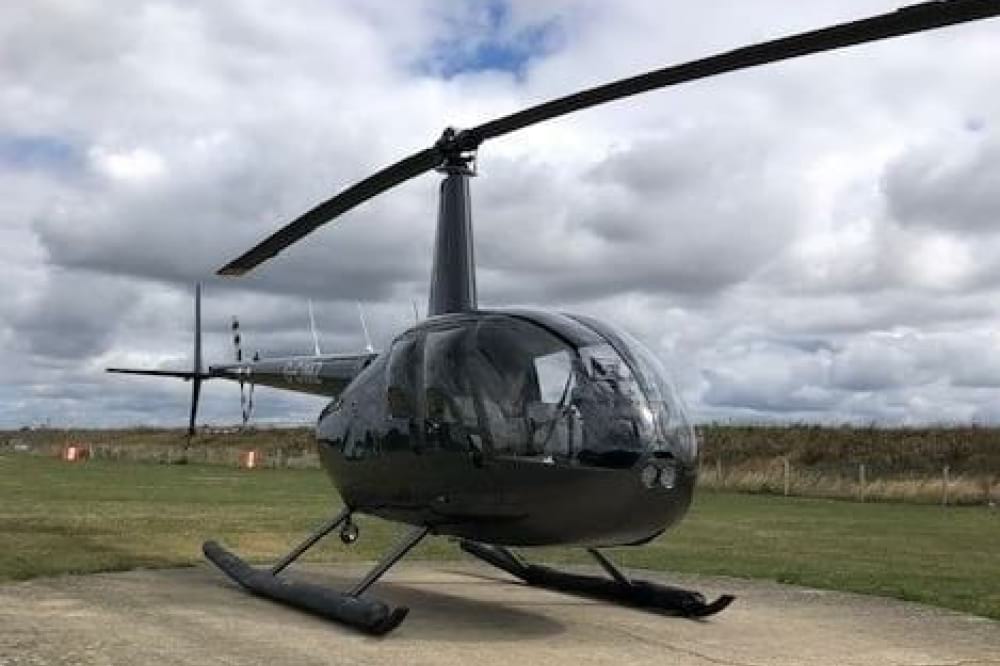 Robinson R44 - The Luxe Guide