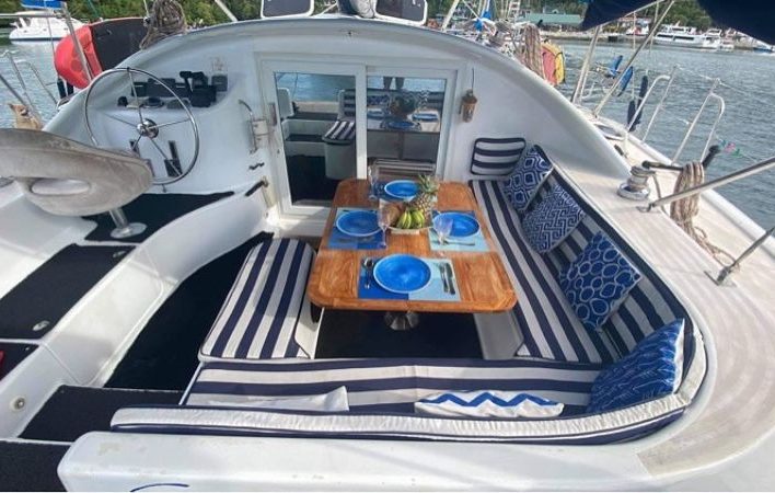 Catamaran travel Charter Palawan Coron (62)