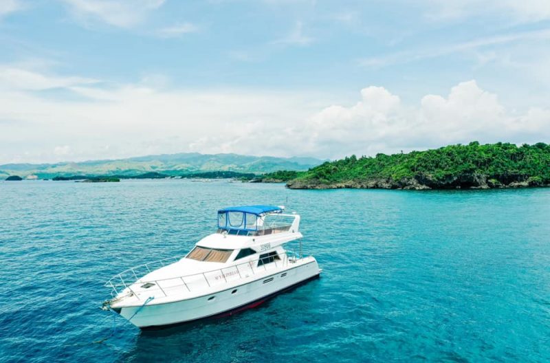 Yachts For Rent Boracay Paraw Rental Yacht Tours The Luxe Guide