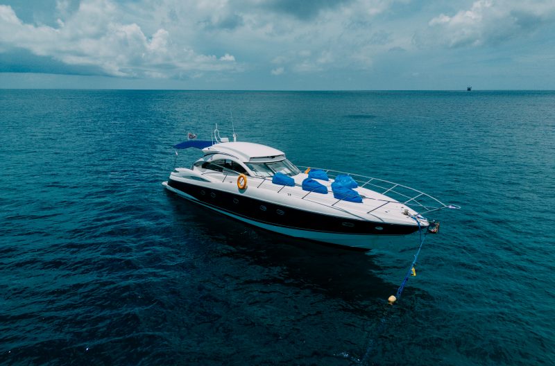 Yachts For Rent Boracay Paraw Rental Yacht Tours The Luxe Guide