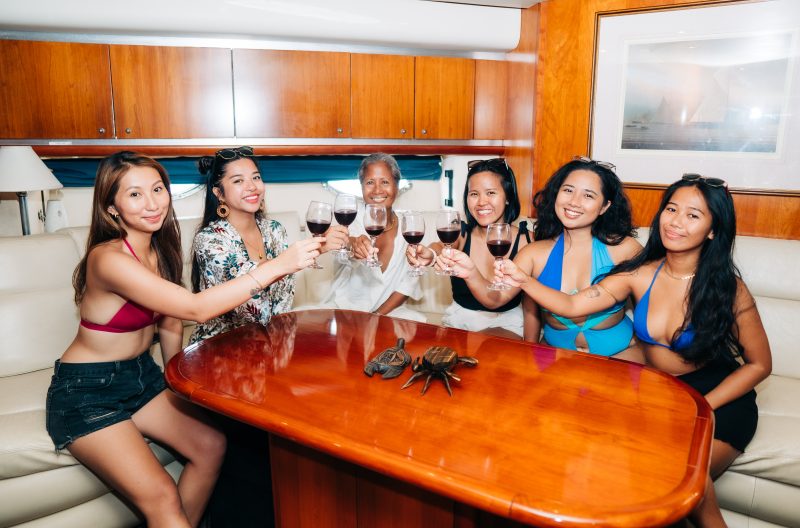 Yachts For Rent Boracay Paraw Rental Yacht Tours The Luxe Guide